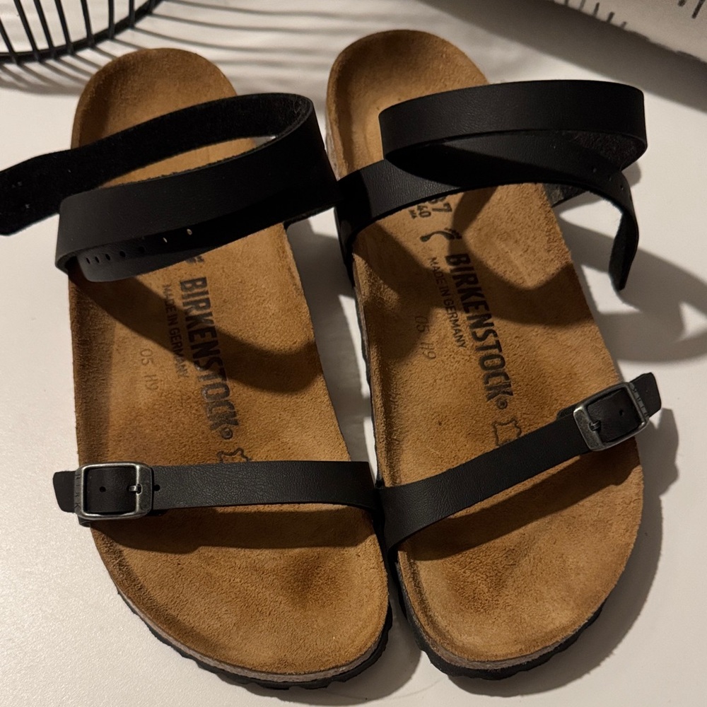 Birkenstock Black Strappy Leather Sandals - Picture 3 of 5